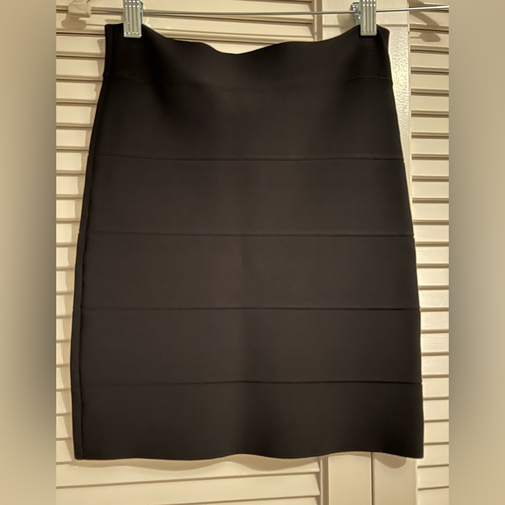 BCBGMAXAZRIA Skirt - New